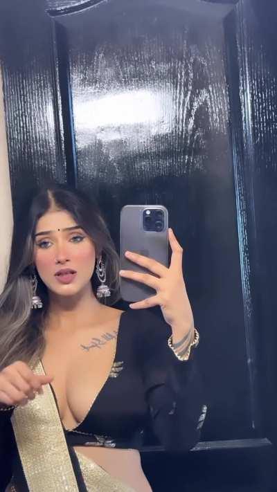 Shambhavi - The Best Femme Fatale