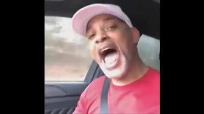 Adm se ajoelha pra um judeu