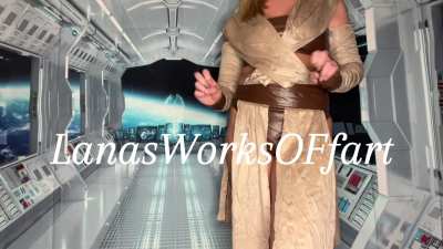 Would you let me rip loud stinky farts on your light saber?! 😝