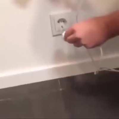 What a massive failure in design!