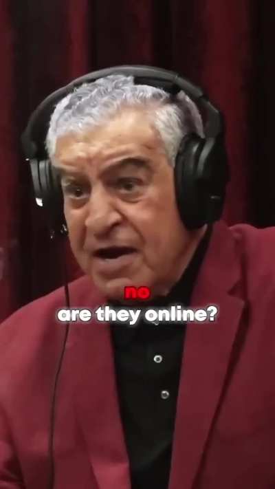 ايه الضحك دا