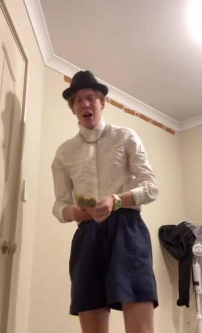 Malric after defeating the Counterfeit King at Thayic Stronghold: