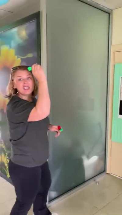 One of the activities at Shevchenko Days in Antalya, Türkiye 😁 İstanbulProtest Odakule🇺🇦🇹🇷 takes aim😝 