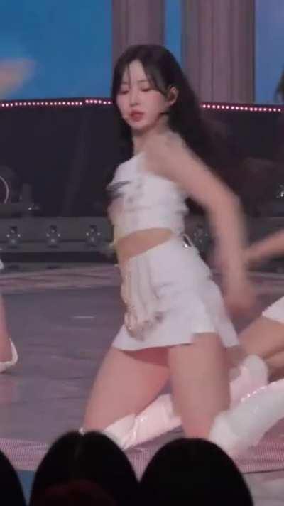 NMIXX - Haewon (high kick compilation) 