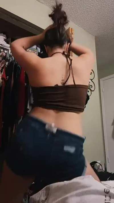 You need to rub my ass to make a wish