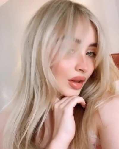 This face and these lips deserve all the cum 👄🥵