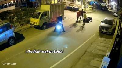 Bike-borne gang stops, robs Bengaluru man on his two-wheeler early morning