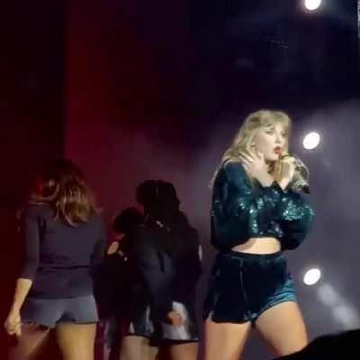 Goddess like limbs..