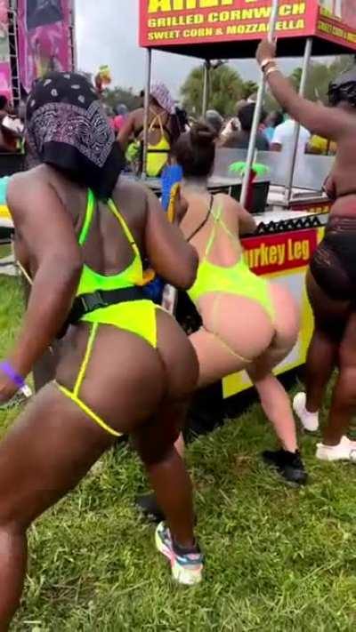 Throwback to Jouvert in Miami (@bambaii)