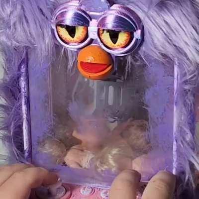 Bella Babyeater blesses you with creepy baby dolls