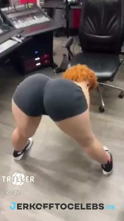 Ice Spice: Twerking Frenzy