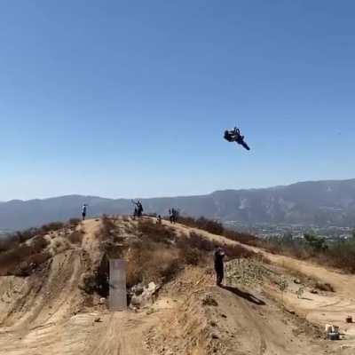 Colby Raha is not human. Whipping a 200’+ gap 5th pinned like it’s nothing.