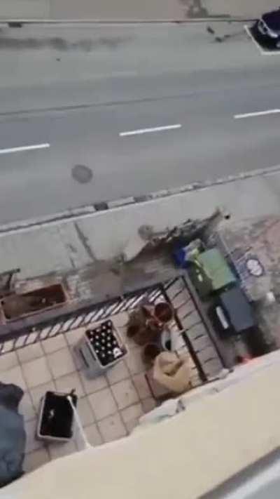 To get free drinks!!!