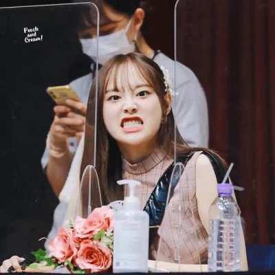 I'd be scared... if I wasn't laughing so hard :)