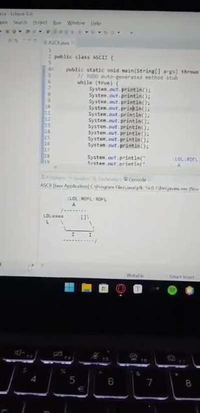 Helikopter Helikopter.....