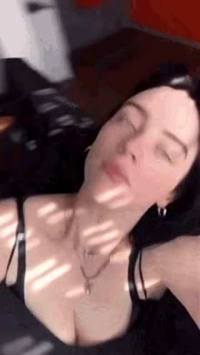 Pretty Selfie - IG July 2022