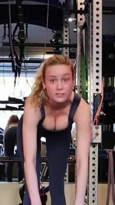 Your workout Partner Brie Larson gives you a peek