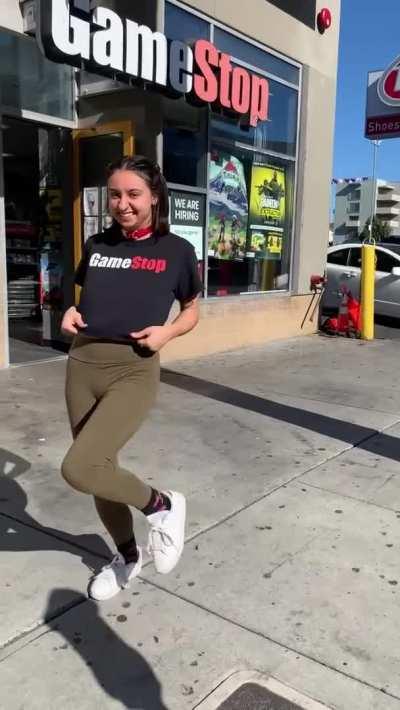 Power to the Players 🙈🚀