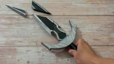 3D printed Mehrunes Razor with magnets