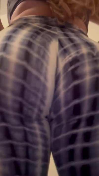 Is this ass juicy enough?