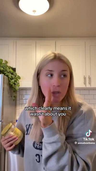 Why is she calling me out so loudly 😩 