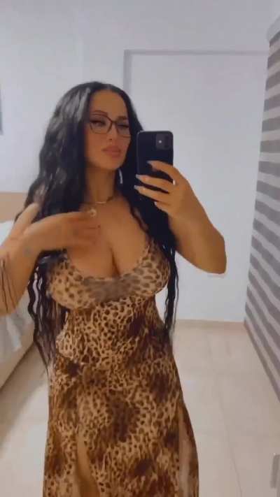 Χριστίνα Ορφανίδου 🔥