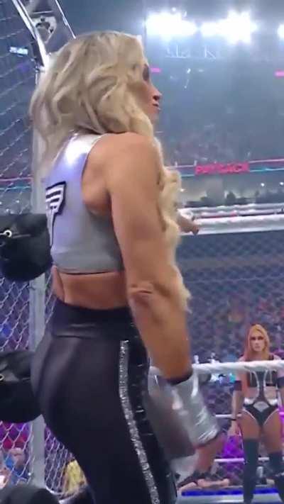 Trish Stratus 