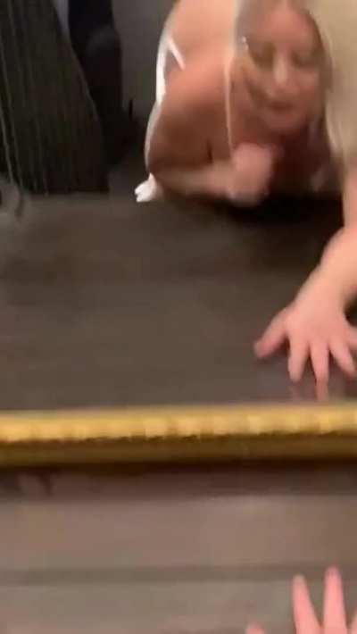 Thick snow bunny begs me to breed her and take the condom off