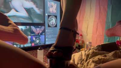 Busting my sissy’s balls 👠🍒