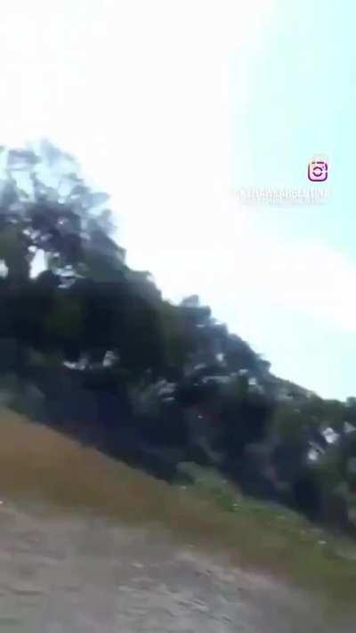 IA-58 Pucará en vuelo rasante 