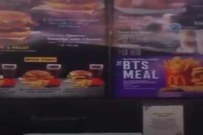 Burgers?🥺🥺🥺