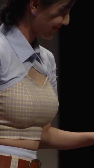 Jihyo Twice #tits #tetas #escote #cleavage #top