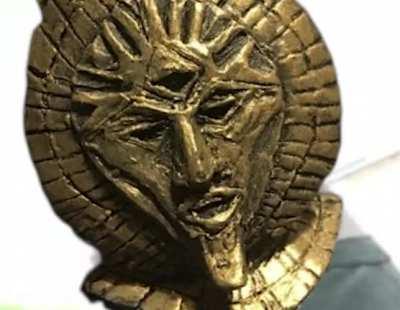 Welcome Moon and Star, to this place, where thugs are made