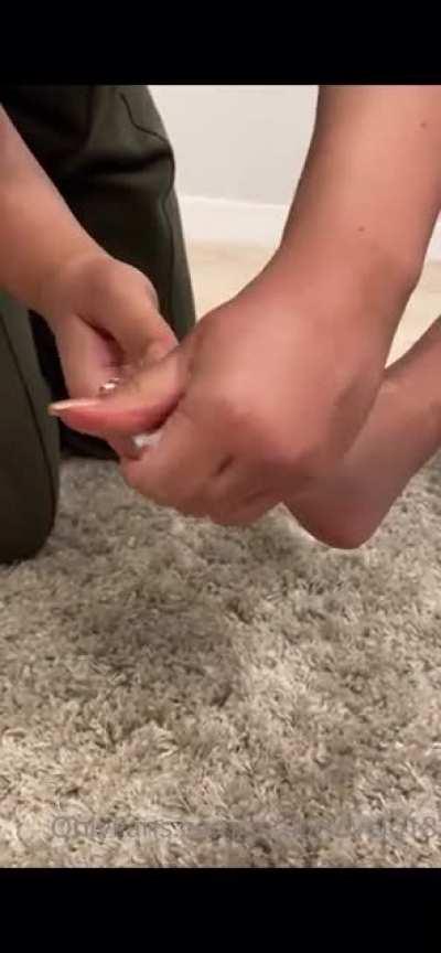 Malu feet pack vids 3