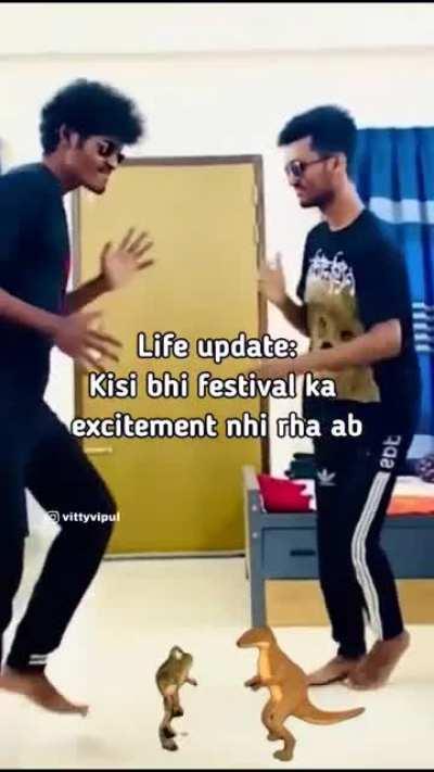 Khudke paise bhi nhi hai