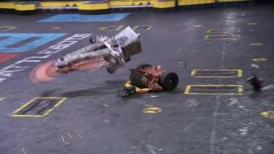 (Triton vs Copperhead spoiler)One of the craziest hits I've ever seen.