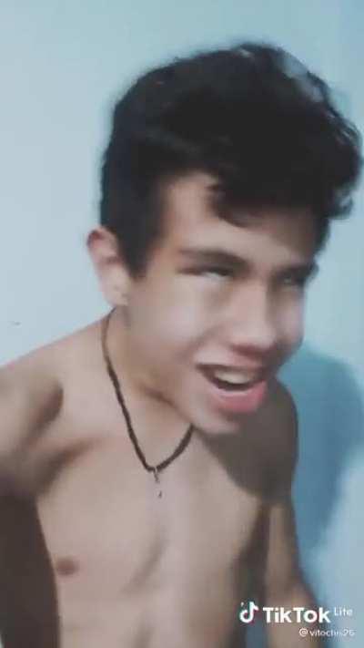 SquarePosting - Video #5876