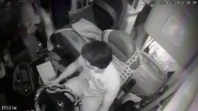 Tại sao bắc kỳ cứ luôn tìm bố mãi nhỉ ? 