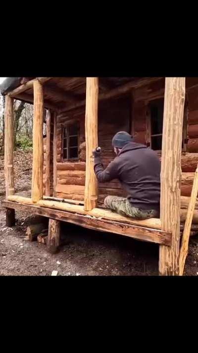 Timelapse of a DIY wooden cabin build. Video credit: 🎥restorationboby