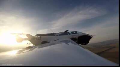 Первый полет летающего автомобиля