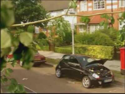 Cem yılmazın seslendirdiği ford ka reklamı (2001)