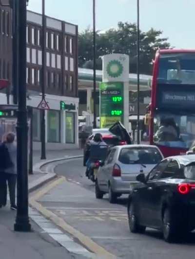 WCGW leaving your car door open