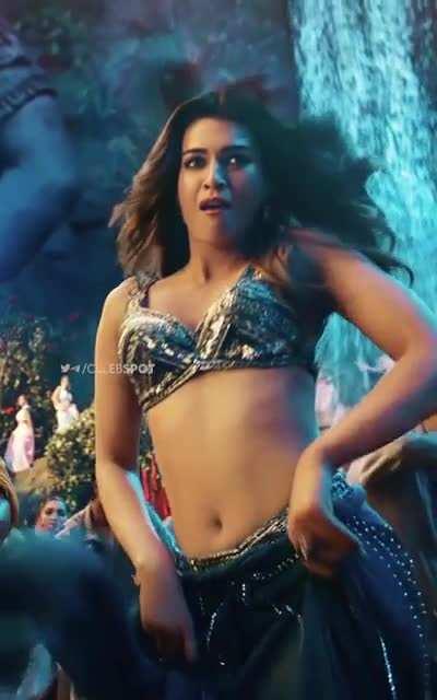 Kriti Sanon and Shraddha Kapoor Ruling our Nights 🥵