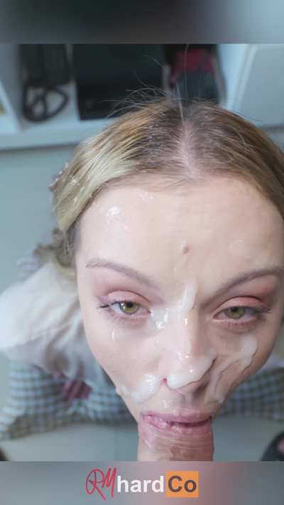 Big facials always make a cumslut happy