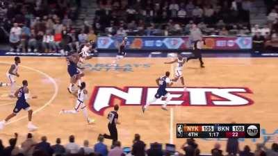 [Highlight] Harden appears to travel in the backcourt by jumping and coming back down with the ball, but strangely, only Thibs seems to notice