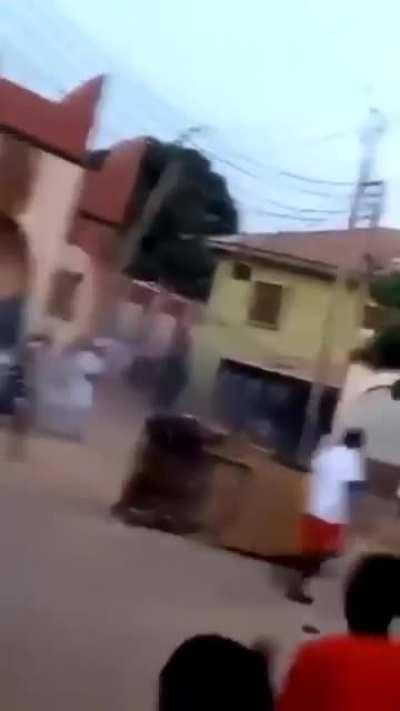 Pakistanis on their way to write 