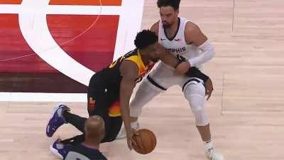 [Highlight] Donovan Mitchell puts Brooks in the blender and nails the 3 to beat the shot clock