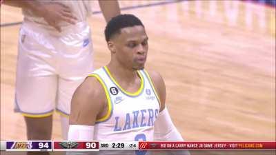 [Highlight] Pels announcer explains why Westbrook should be Sixth Man of the Year