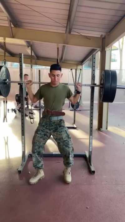 Trying to lift weights without a spotter