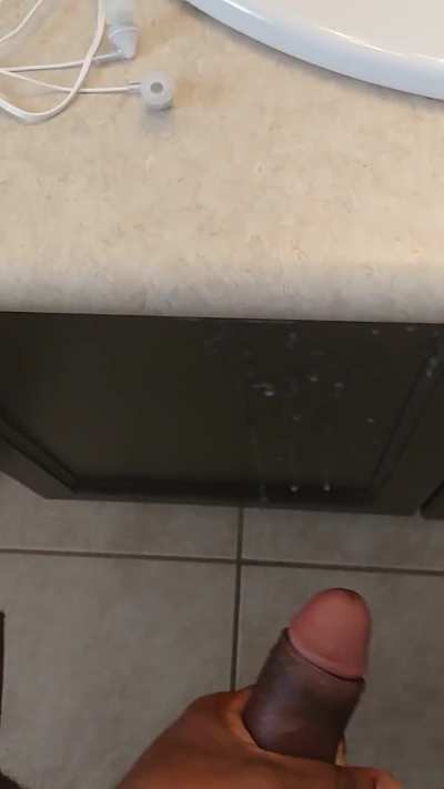 Who wants to catch this 🥜 